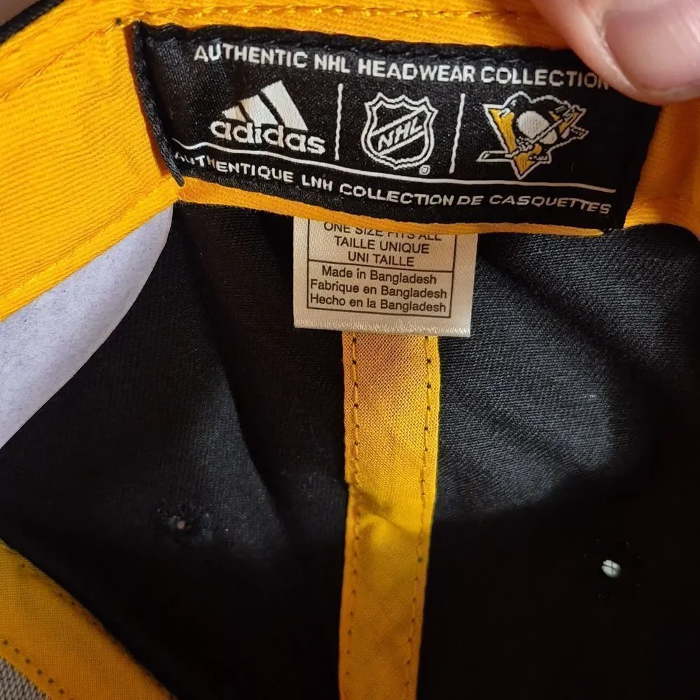 Adidas Pittsburgh Penguins Camo Snapback Hat - New